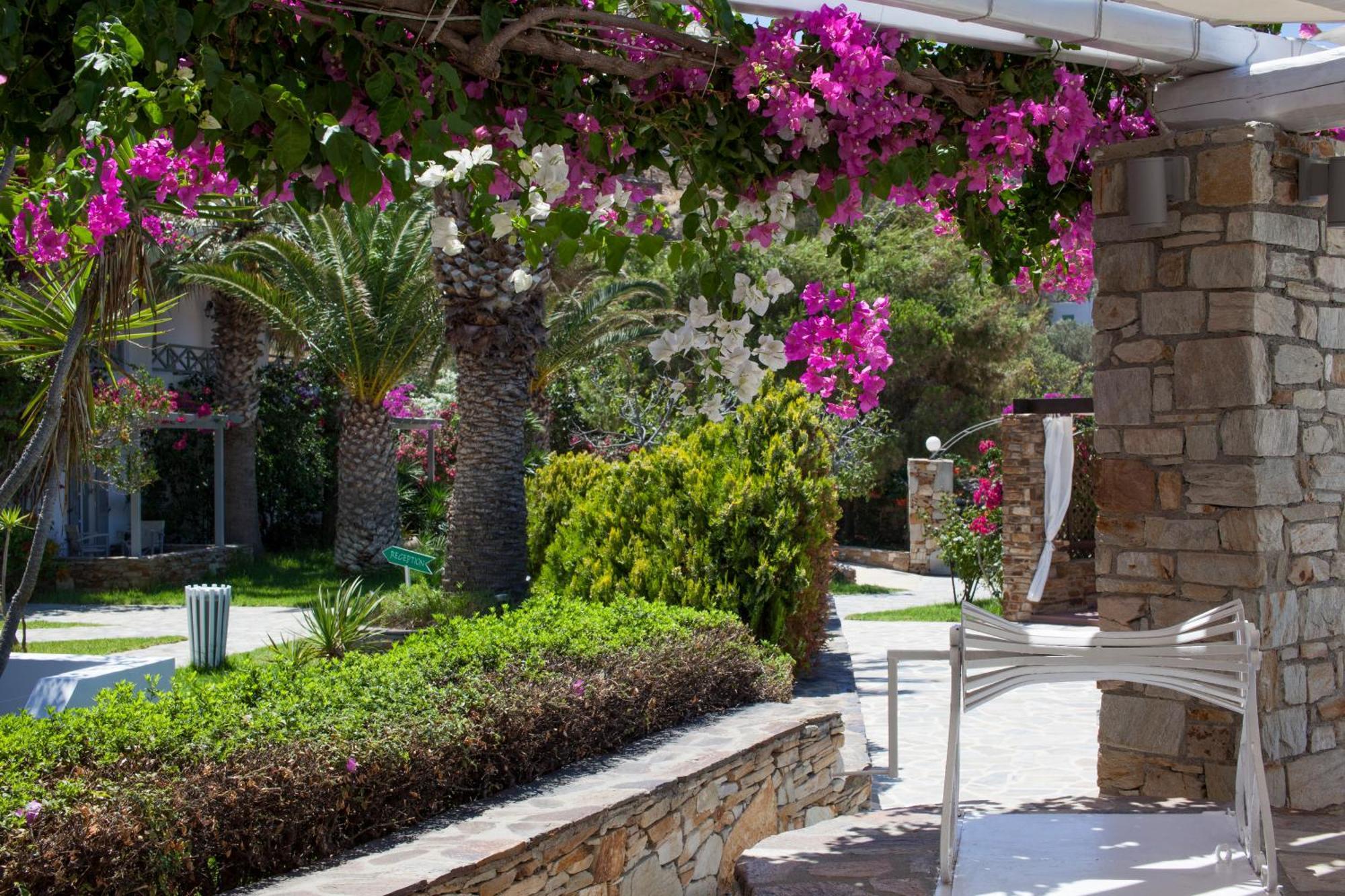 Dionysos Seaside Resort Ios Mylopotas Bagian luar foto